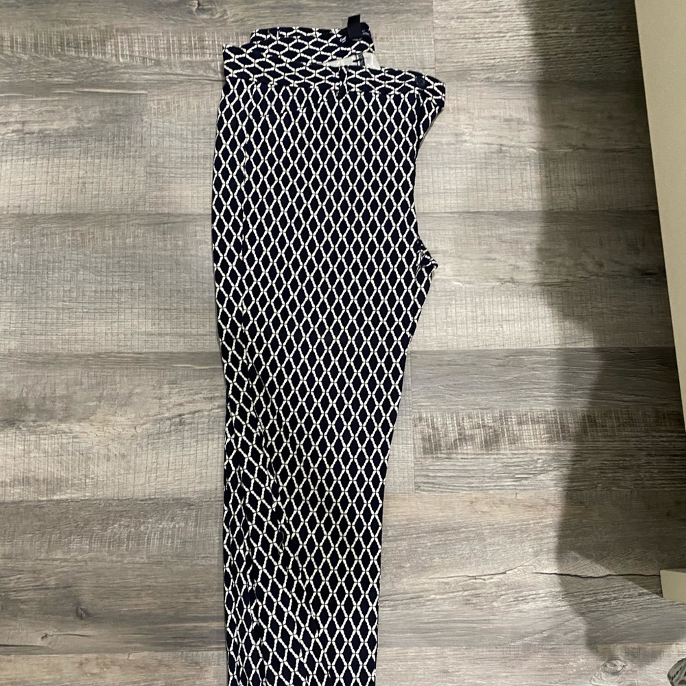 Women’s dress pant